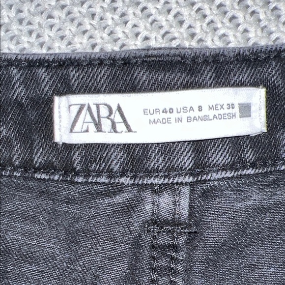 Zara Black Jean Shorts - Picture 2 of 7